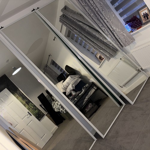Sliding mirrored wardrobe - 3,