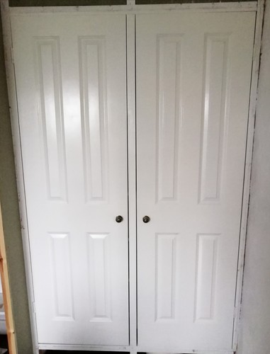 Wardrobe doors moulded - 2x,